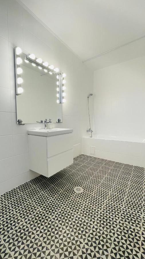Biolocalia House Dobrogea Apartment บาโลเตชติ ภายนอก รูปภาพ